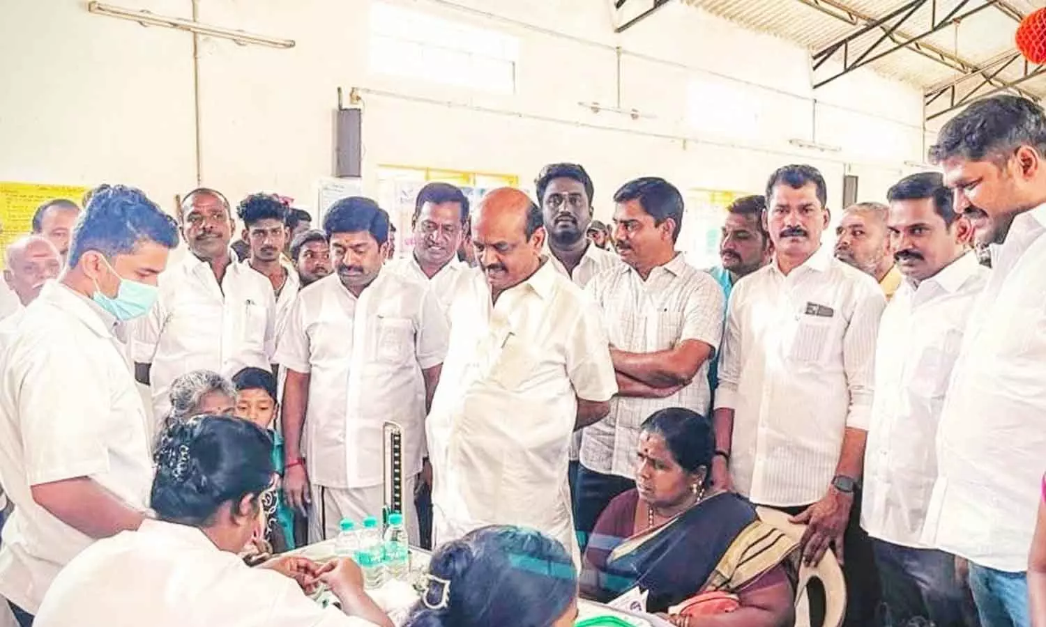 மு.க.ஸ்டாலின் பிறந்தநாளையொட்டி தி.மு.க., சார்பில் இலவச மருத்துவ முகாம் - செல்வராஜ் எம்.எல்.ஏ., தொடங்கி வைத்தார் மு.க.ஸ்டாலின் பிறந்தநாளையொட்டி தி.மு.க., சார்பில் இலவச மருத்துவ முகாம் - செல்வராஜ் எம்.எல்.ஏ., தொடங்கி வைத்தார்