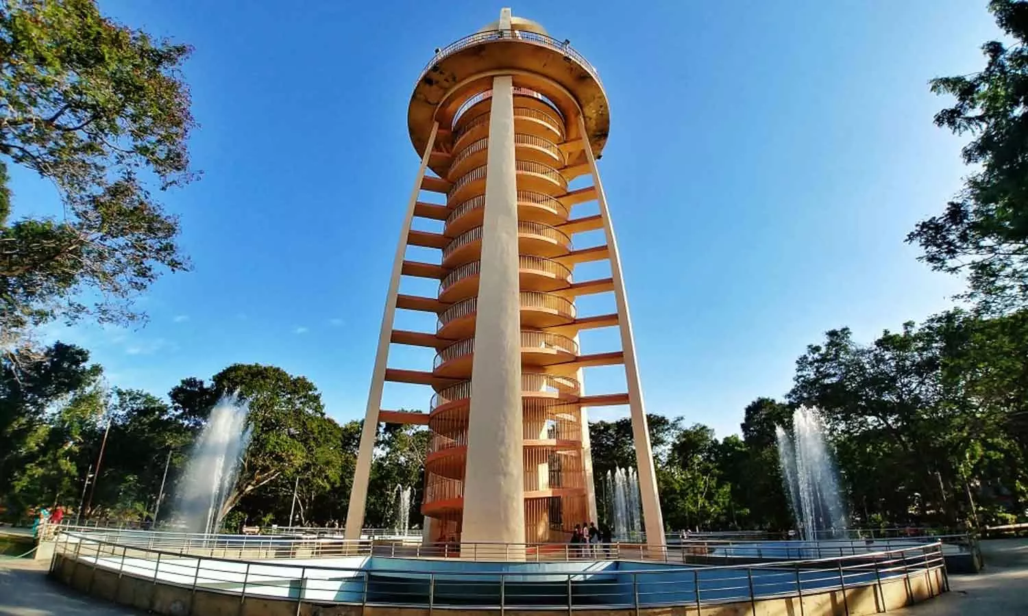 நாளை முதல் பொதுமக்களின் பயன்பாட்டுக்கு வருகிறது சென்னை அண்ணா நகர் டவர் நாளை முதல் பொதுமக்களின் பயன்பாட்டுக்கு வருகிறது சென்னை அண்ணா நகர் டவர்