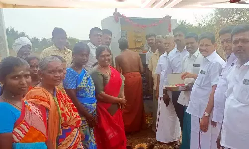 பல்லடம் அருகே ஆழ்குழாய் கிணறு இணைப்பு   பணிக்கு பூமி பூஜை