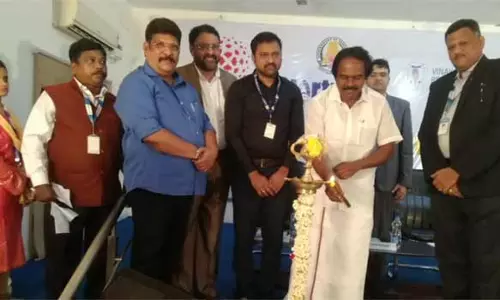 யுமேஜிங்-சென்னை அரசு நடத்தும் சர்வதேச கண்காட்சி- கல்லூரிகளில் விழிப்புணர்வு ஏற்படுத்தும் அமைச்சர்