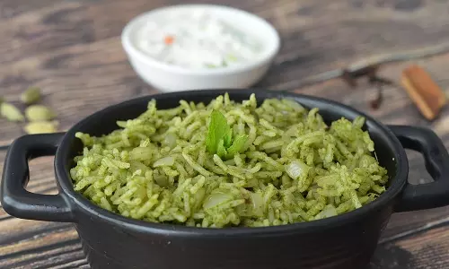 லஞ்ச் பாக்ஸ் ரெசிபி: கிரீன் பிரியாணி