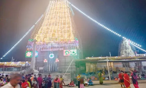 மேட்டூர் அருகே மாதேஸ்வரன் மலை கோவிலில் யுகாதி திருவிழா சிறப்பு பஸ்கள் இயக்கம்