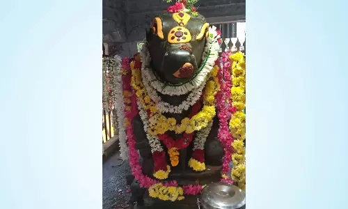 சிவன் கோவிலில் பிரதோஷ விழா