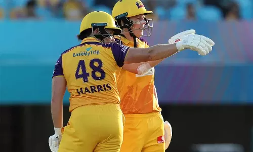 குஜராத் அணிக்கு எதிரான ஆட்டத்தில் த்ரில் வெற்றி... பிளேஆப் சுற்றை உறுதி செய்தது உ.பி. வாரியர்ஸ்