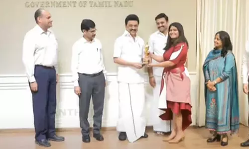 ஆஸ்கர் விருது பெற்ற கார்த்திகிக்கு ரூ.1 கோடி பரிசு.. முதலமைச்சர் மு.க.ஸ்டாலின் அறிவிப்பு