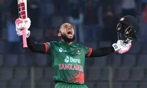ஒருநாள் கிரிக்கெட்டில் அதிவேக சதமடித்த வங்காளதேச வீரர்: முஷ்ஃபிகுர் ரஹிம் சாதனை
