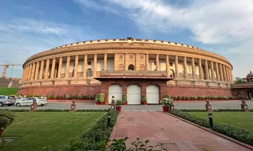 ராகுல்காந்தி, அதானி விவகாரம்: 7-வது நாளாக இரு அவைகளும் ஒத்திவைப்பு