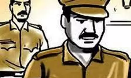 விபத்தை தடுக்க போலீசார் தீவிர வாகன சோதனை