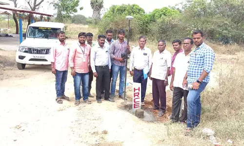 கோவில் நிலங்களை அளந்து கல்பதிக்கும் பணி தீவிரம்