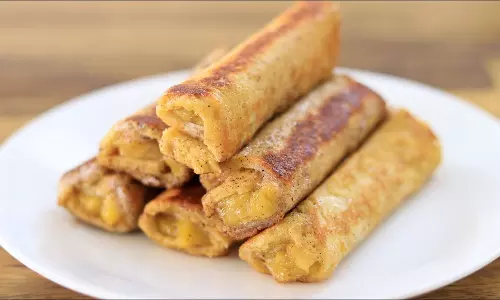 வாழைப்பழ பிரெட் டோஸ்ட் செய்ய 4 பொருட்கள் இருந்தால் போதும்...