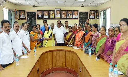 பலத்த மழையால் சேதமடைந்த வாழை, பயிர்களுக்கு உரிய நிவாரணம் வழங்க வேண்டும்