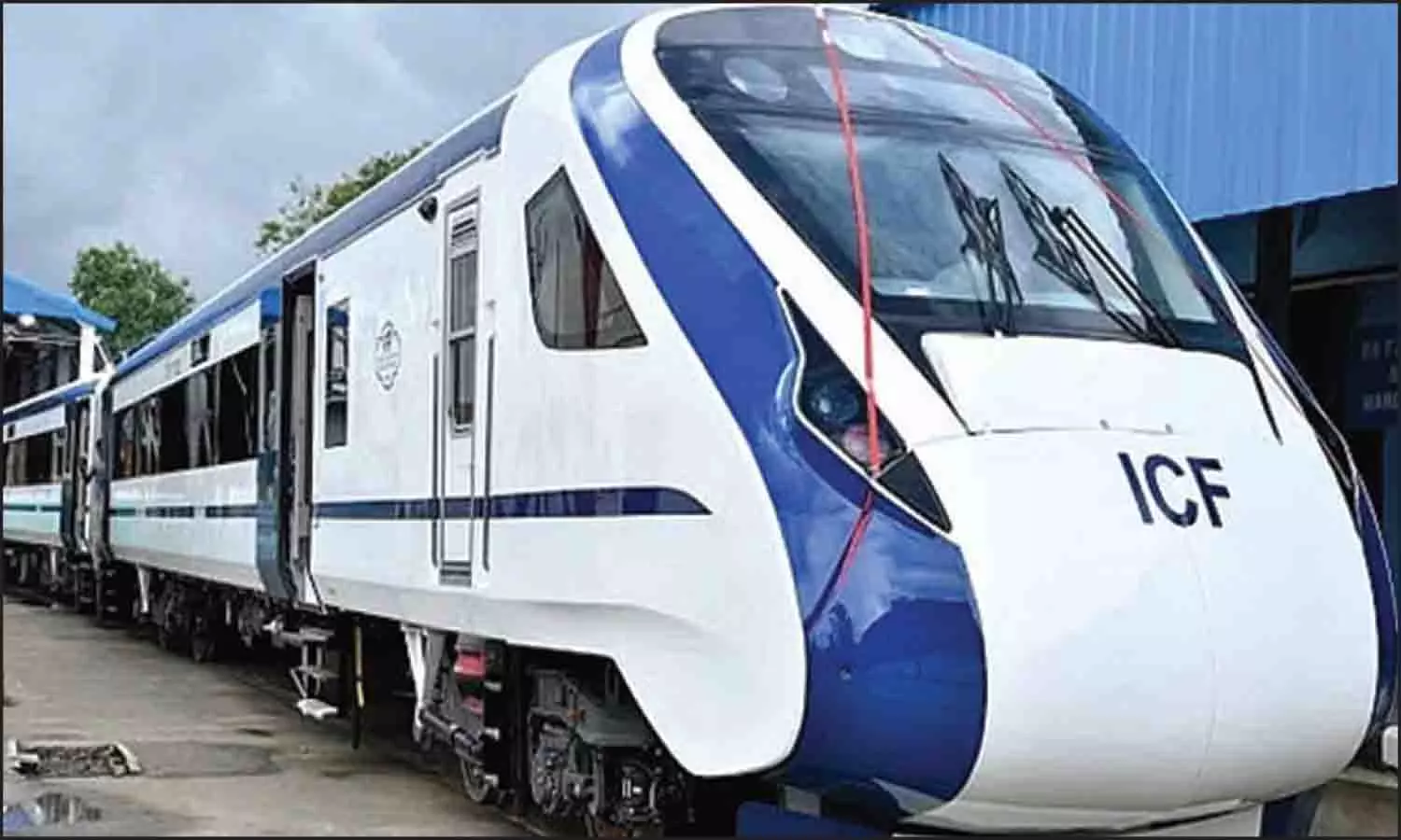 திருப்பூர்-சென்னை வந்தே பாரத் ரெயில் 5½ மணி நேரத்தில் சென்றடையும் -ரெயில் பயணிகள், தொழில் துறையினர் வரவேற்பு திருப்பூர்-சென்னை வந்தே பாரத் ரெயில் 5½ மணி நேரத்தில் சென்றடையும் -ரெயில் பயணிகள், தொழில் துறையினர் வரவேற்பு