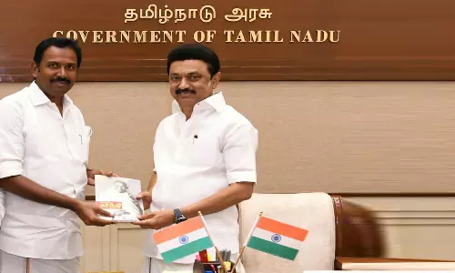 இரையுமன்துறை தூண்டில் வளைவு பணியை உடனே தொடங்க வேண்டும்