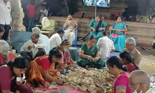 சோளிங்கர் லட்சுமி நரசிம்மர் கோவிலில் ரூ.43 லட்சம் உண்டியல் காணிக்கை