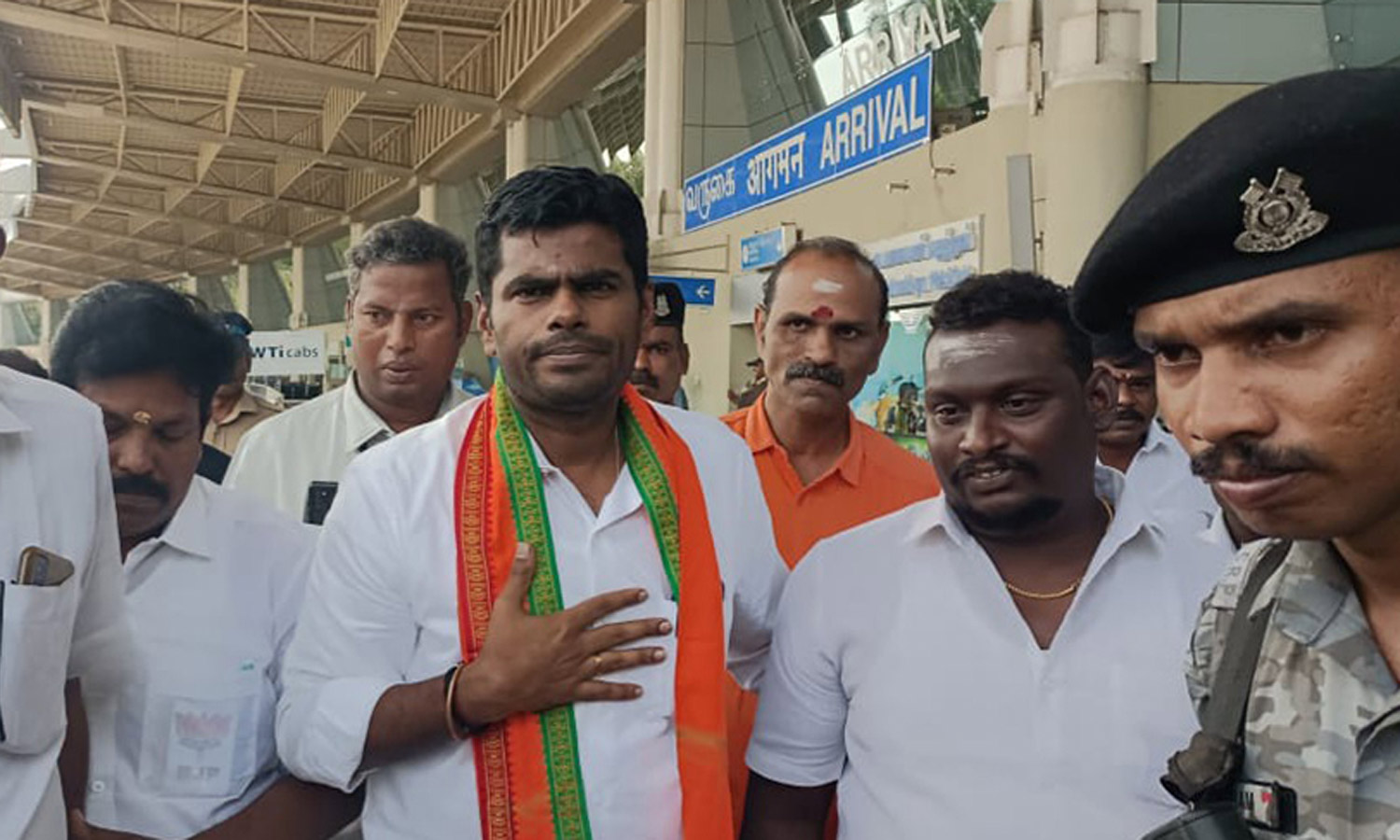 எங்கள் கூட்டணிக்குள் எந்த குழப்பமும் இல்லை- அண்ணாமலை பேட்டி