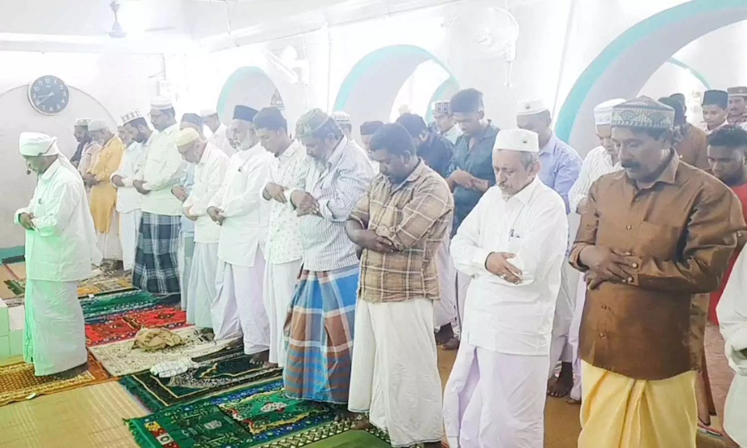 ரமலான் நோன்பு காலம் இன்று தொடக்கம்; நாகூர் தர்காவில் சிறப்பு தொழுகை ரமலான் நோன்பு காலம் இன்று தொடக்கம்; நாகூர் தர்காவில் சிறப்பு தொழுகை