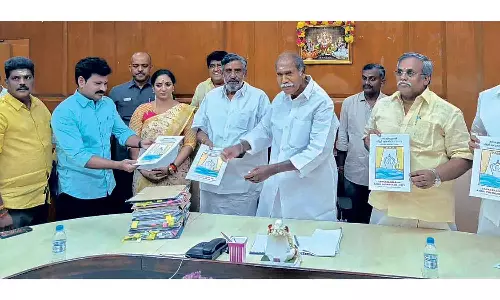 திருக்காஞ்சி புஷ்கர விழா லோகோ-முதல்-அமைச்சர் ரங்கசாமி வெளியிட்டார்