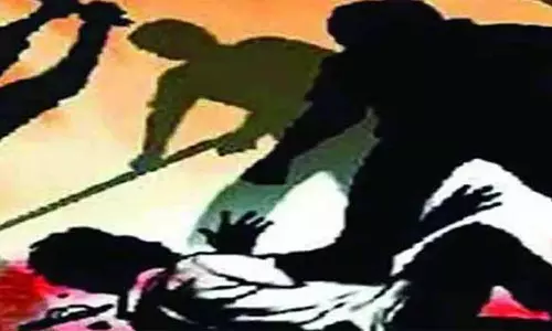திண்டுக்கல்லில் வளைகாப்பு விழாவில் கர்ப்பிணியை தாக்கிய கும்பல்!