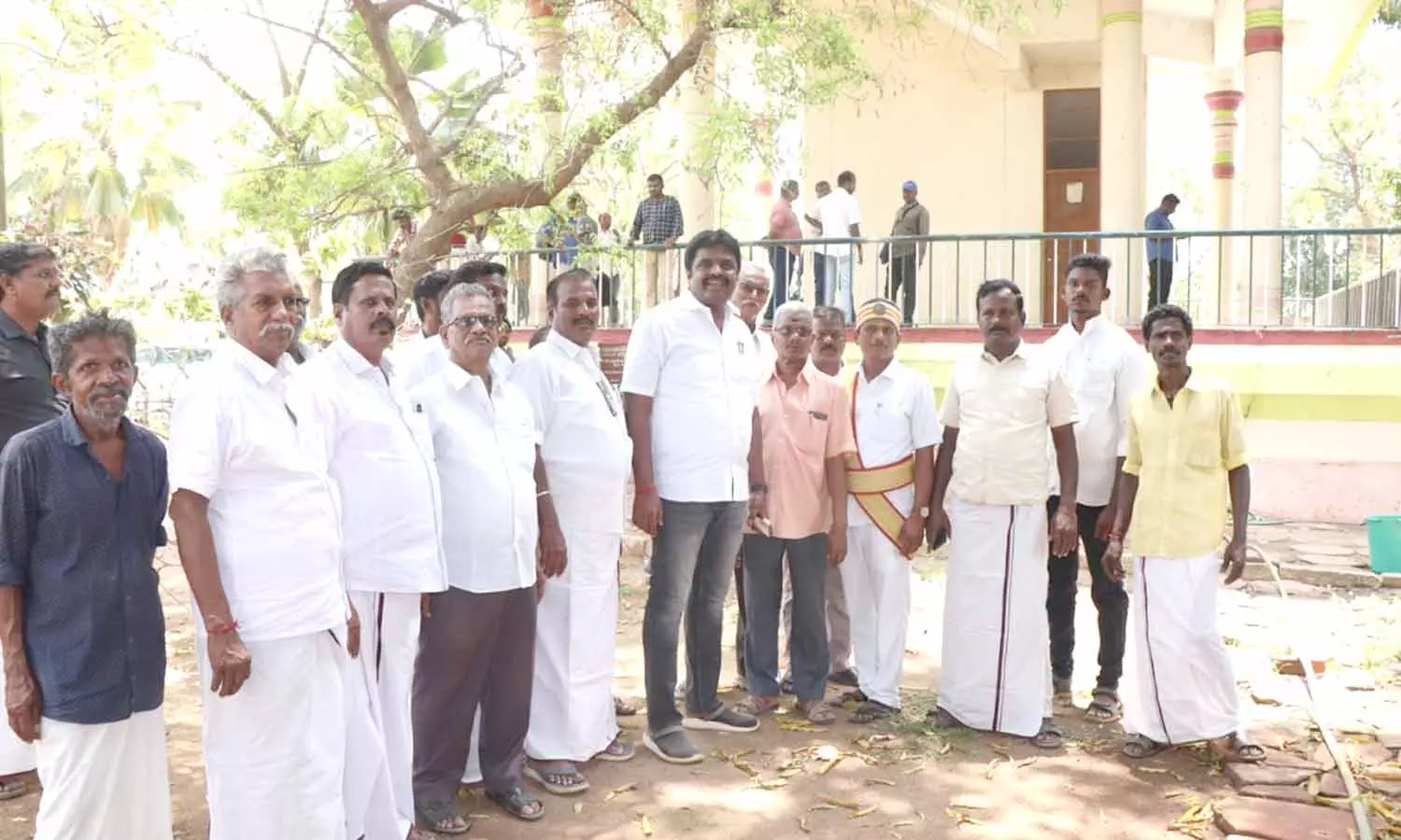 தஞ்சாவூர் தொல்காப்பியர் சதுக்கம் புனரமைப்பு பணிகள் விரைவில் தொடங்கப்படும்- மேயர் தகவல் தஞ்சாவூர் தொல்காப்பியர் சதுக்கம் புனரமைப்பு பணிகள் விரைவில் தொடங்கப்படும்- மேயர் தகவல்