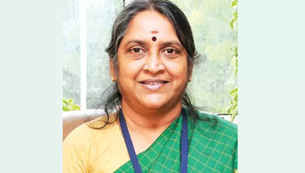 அம்பிகையின் பீஜமந்திர மகிமை- டாக்டர் சுதா சேஷய்யன் அம்பிகையின் பீஜமந்திர மகிமை- டாக்டர் சுதா சேஷய்யன்