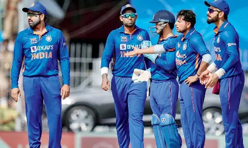 இந்தியா மோசமாக கிரிக்கெட்டை விளையாடுகிறது- பாகிஸ்தான் முன்னாள் வீரர் கருத்து