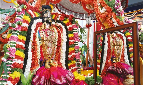 பிரம்மோற்சவ விழா 5-வதுநாள்: மோகினி அலங்காரத்தில் கோதண்டராமர் வீதிஉலா