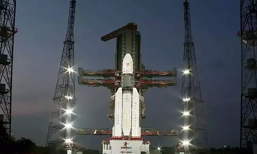 36 செயற்கை கோள்களுடன் ஜி.எஸ்.எல்.வி. மார்க் 3 ராக்கெட்- நாளை காலை விண்ணில் பாய்கிறது