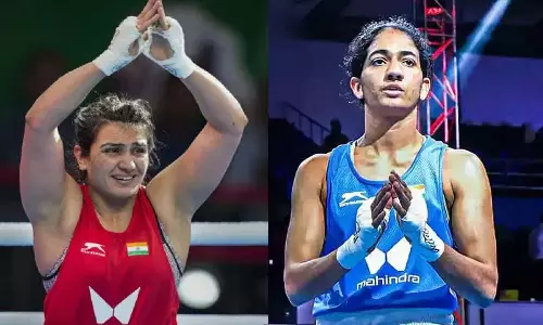 உலக மகளிர் குத்துச்சண்டை: நீத்து, சவீட்டி பூரா தங்கம் வெல்வார்களா? இன்று மாலை இறுதிப்போட்டி