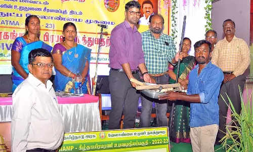 சேரன்மகாதேவியில் உயர்தர உள்ளூர் பயிர் ரகங்களை  பிரபலப்படுத்துவதற்கான கண்காட்சி