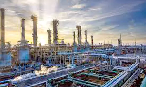 நாகை மாவட்டத்தில் தொழிற்சாலைகள் தொடங்க வேண்டும்