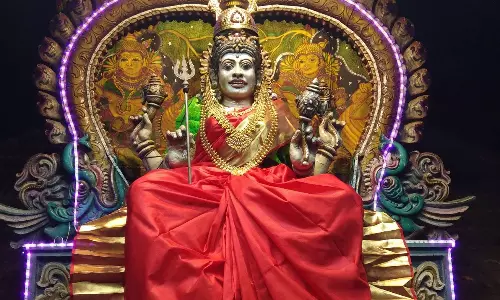 கண் திருஷ்டி, செய்வினை தோஷம் நீக்கும் கரிக்ககம் சாமுண்டி தேவி