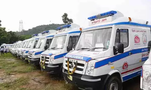 108 ஆம்புலன்ஸ் பணிக்கான ஆட்கள் தேர்வு முகாம் திருப்பூரில் நாளை நடக்கிறது