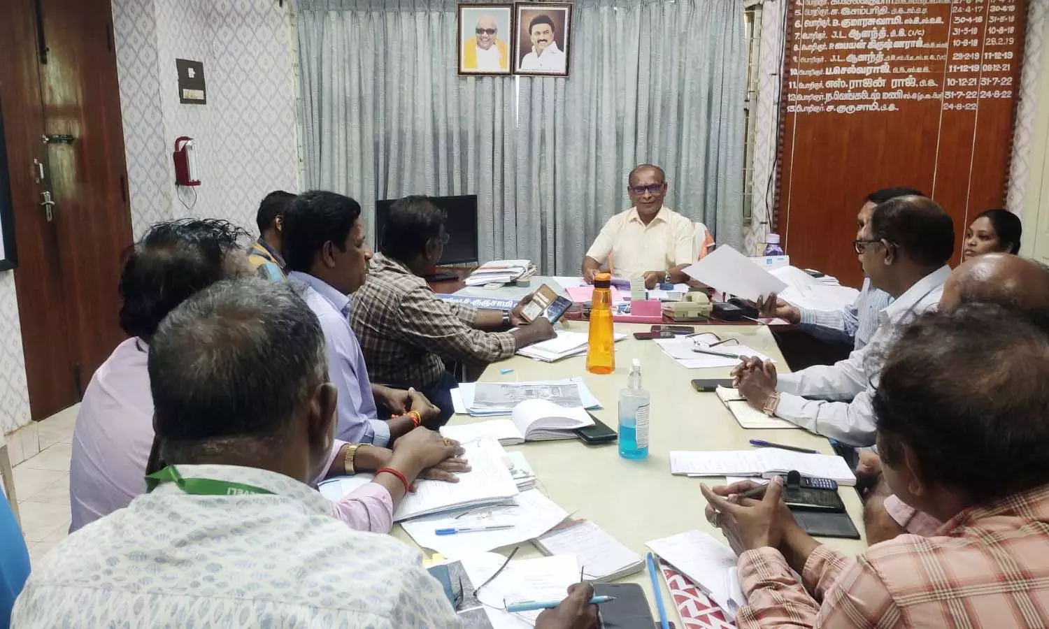 வனவிலங்குகள் மின் பாதையை தொடாமல் இருப்பதற்கு  தேவைப்படும் இடங்களில் மின்பாதையின் உயரத்தை அதிகரிக்க வேண்டும் -அதிகாரி அறிவுரை