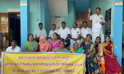 குளச்சலில் இன்று பரபரப்பு 15 கவுன்சிலர்கள் திடீர் போராட்டம்