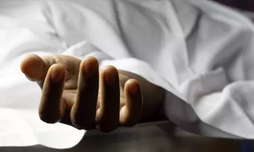 பவானி ஆற்றில் பிணமாக மிதந்து வந்த வாலிபரின் தலை எங்கே?