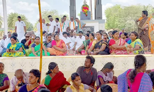 காங்கிரஸ் அறப்போராட்டத்தில் எம்.எல்.ஏ.க்கள் பங்கேற்பு