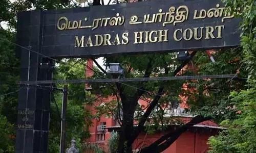 அ.தி.மு.க. பொதுக்குழு, பொதுச்செயலாளர் தேர்தலுக்கு எதிரான வழக்கில் இன்று தீர்ப்பு