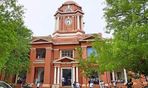 இன்ஸ்பெக்டருக்கு  5 ஆண்டு சிறை