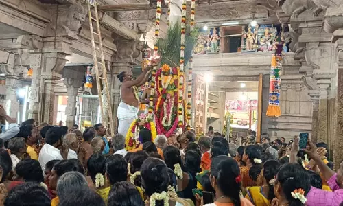 கமுதி முத்துமாரியம்மன் கோவில் பங்குனி திருவிழா கொடியேற்றம்
