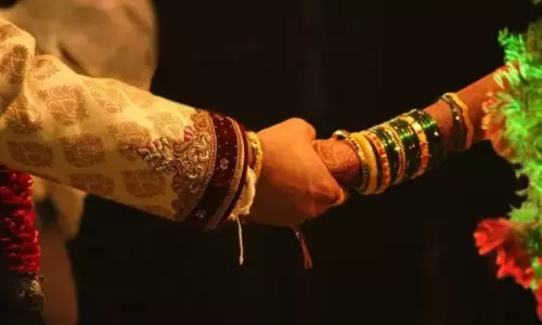 கோவையில் முதல் மனைவிக்கு தெரியாமல் 2-வது திருமணம் செய்து குழந்தை பெற்ற தொழிலாளி