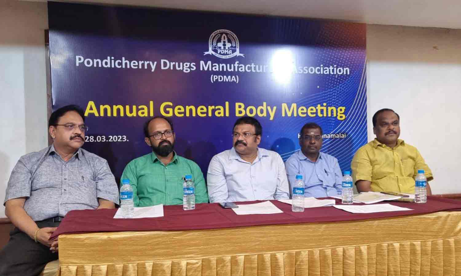 மருந்து உற்பத்தியாளர்கள் பாராட்டு