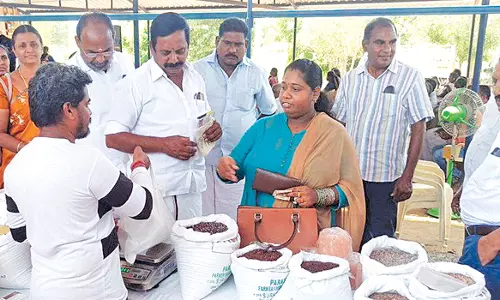 நாமக்கல் வேளாண்மை அறிவியல் நிலையத்தில் வேளாண் கண்காட்சி, விவசாயிகள் கருத்தரங்கு