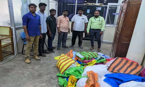 கள்ளக்குறிச்சியில்  247 கிலோ பிளாஸ்டிக் பைகள் பறிமுதல்