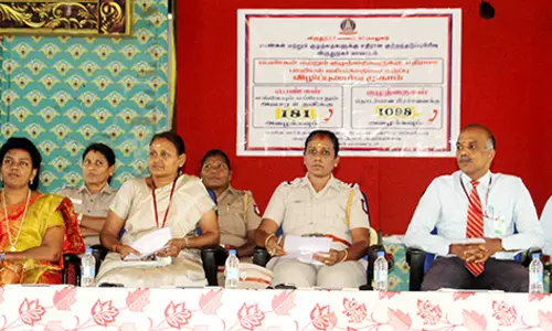 காளீஸ்வரி கல்லூரியில் பாலியல் வன்முறை விழிப்புணர்வு முகாம்