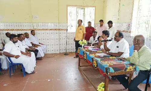 குடியாத்தம் அடுத்த பரதராமி வாரசந்தை ரூ.21.15 லட்சத்து ஏலம்