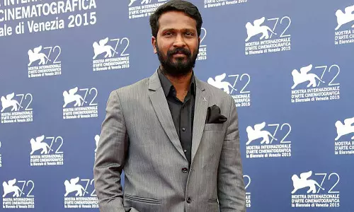 உழைக்கும் எளிய மக்களை அனுமதிக்காமல் தீண்டாமையை கடைபிடித்தது ஆபத்தான போக்கு - இயக்குனர் வெற்றிமாறன்