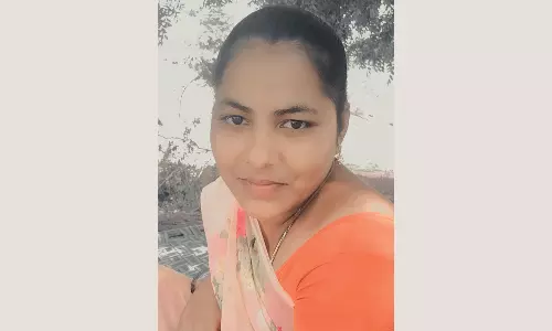 ராயபுரம் அரசு ஆஸ்பத்திரியில் பிரசவத்தில் இளம்பெண் பலி- உறவினர்கள் போராட்டம்