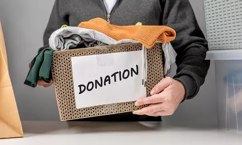 இந்த பொருட்களை தானம் கொடுக்காதீங்க... கொடுத்தால் பாவம் சேரும்...