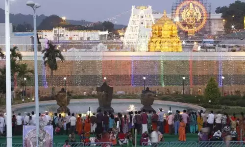 திருப்பதி கோவிலில் ஏப்ரல் மாதம் நடக்கும் விழாக்கள்