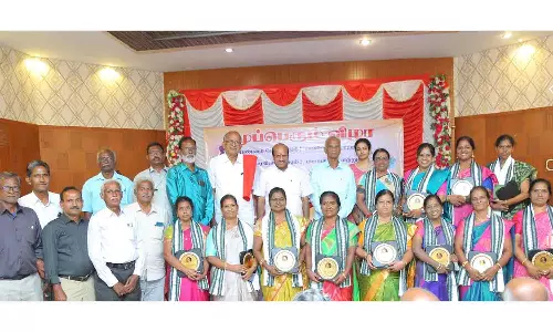 ராதே அறக்கட்டளையில் முப்பெரும் விழா